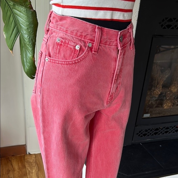LEVIS Mom Jeans - Picture 7 of 10